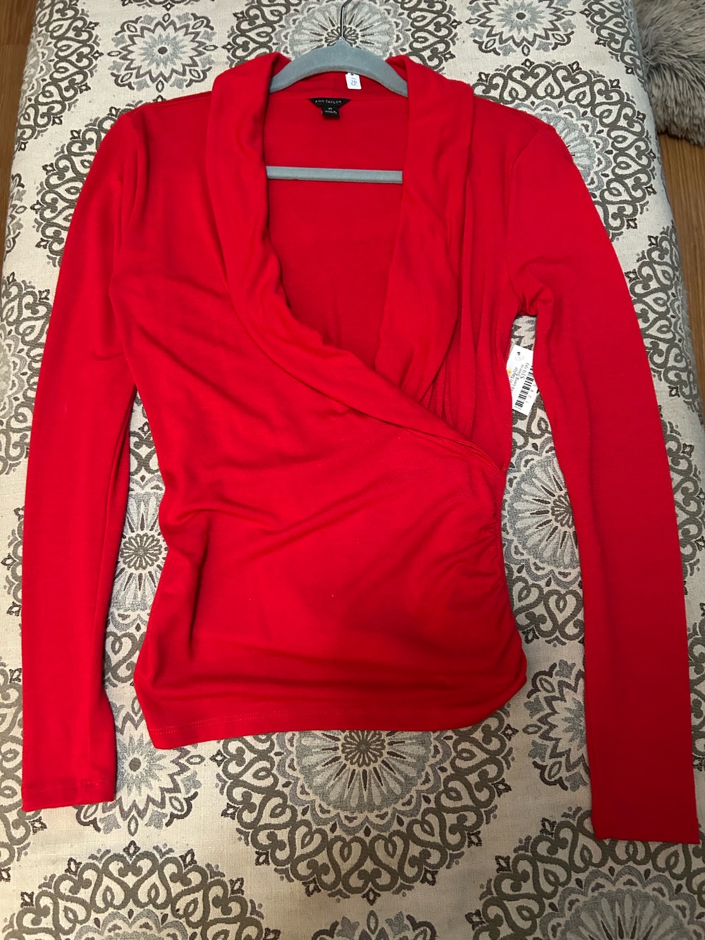 Ann Taylor Red Long-Sleeve Top